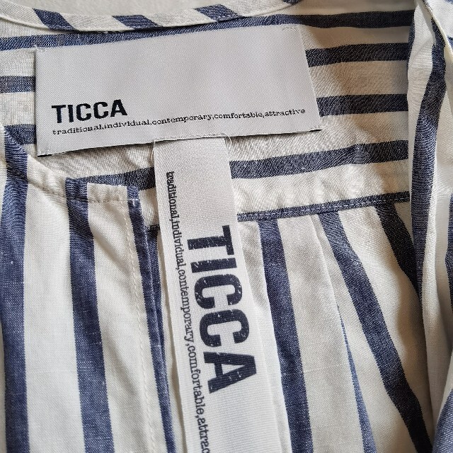 美品☆TICCA ティッカ ネイビーストライプ キーネック半袖ワンピース-