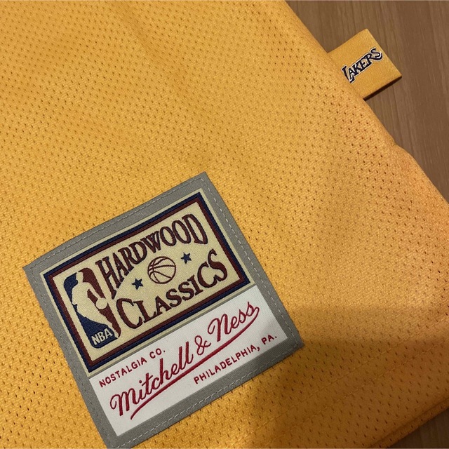 MITCHELL & NESS(ミッチェルアンドネス)のミッチェルアンドネス レイカーズ タンクトップ メンズのトップス(タンクトップ)の商品写真