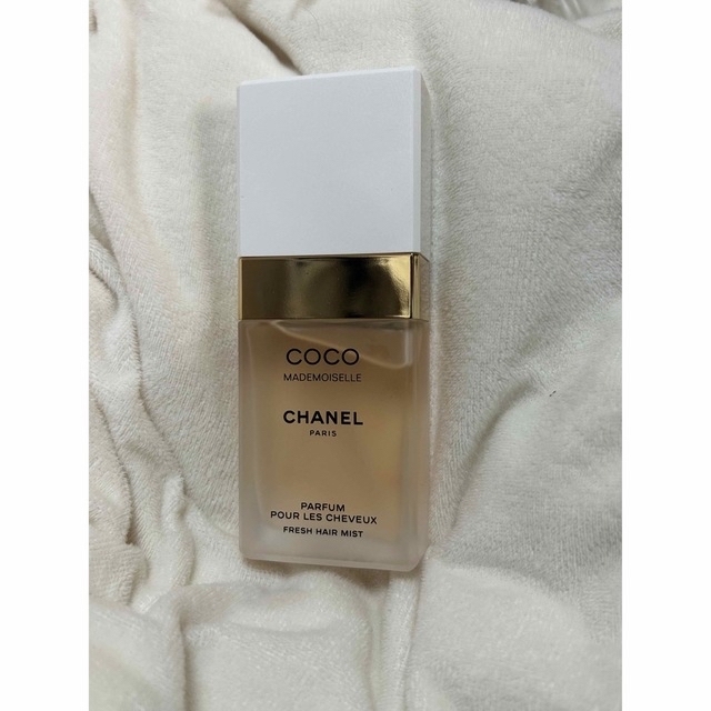 CHANEL(シャネル)のシャネルココマドモアゼルのフレッシュヘアミスト35ml コスメ/美容のヘアケア/スタイリング(ヘアウォーター/ヘアミスト)の商品写真