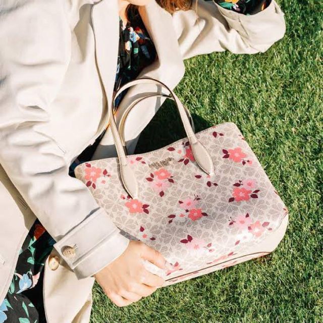 kate spade new york - 【ケイトスペード】極希少*スペードフラワー