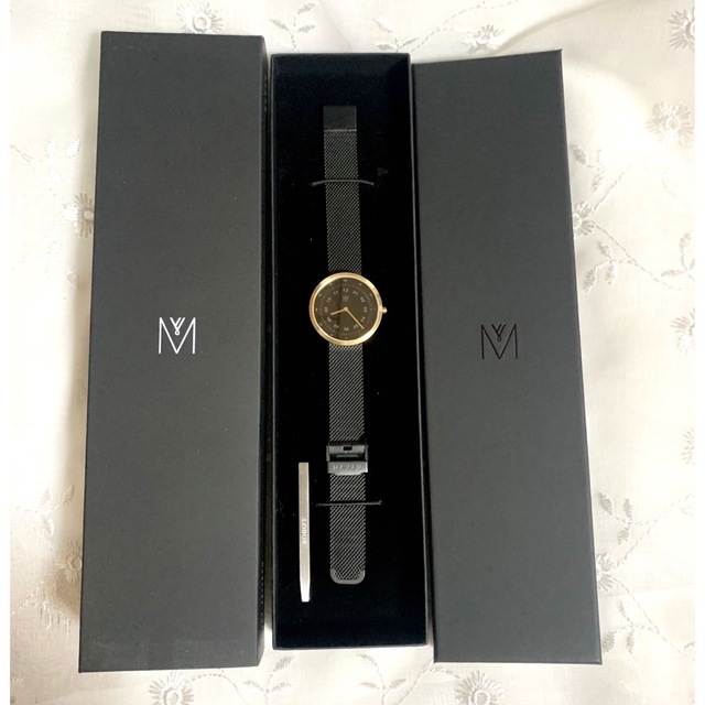 新品】maven マベンウォッチズ 腕時計 FRIDAY MESH 34mm 新品】maven マベンウォッチズ 腕時計 FRIDAY MESH 34mm