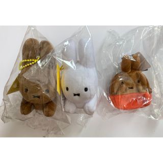 ミッフィー(miffy)のブルーナアニマルぬいぐるみマスコット／うさぎ　ミッフィーぷちサイズリュック(ぬいぐるみ)