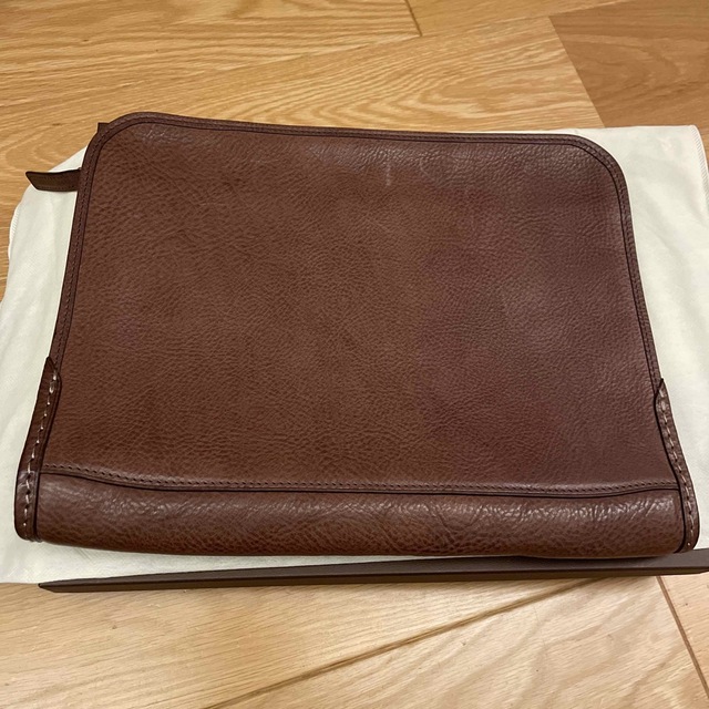 土屋鞄 ウルバーノ レイキッシュクラッチ ブラウン 美品 定価約7万円