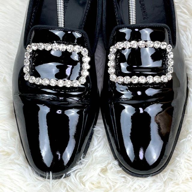 美品 MANOLO BLAHANIK マノロブラニク ビジュー エナメル フラット