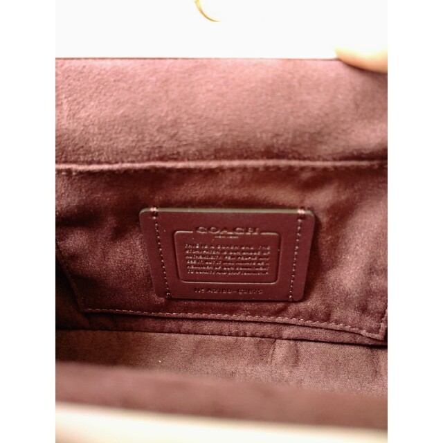 最終SALE　ほぼ未使用】COACH プリーテッド ノラ ショルダーバッグ