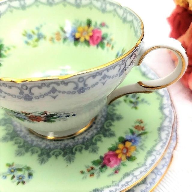 美品 希少 シェリー Shelley クロッシェ トリオ カップ&ソーサー 英国