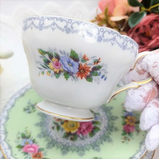 美品 希少 シェリー Shelley クロッシェ トリオ カップ&ソーサー 英国