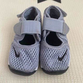 ナイキ(NIKE)の最終お値下げ　NIKE ベビーリフト　エアリフト　13㎝　グレー(スニーカー)