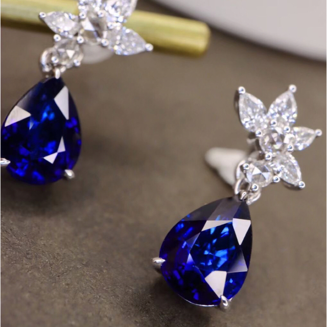 天然 ブルーサファイア ダイヤ ピアス2Way 3ct k18 ¥の通販 by Rui｜ラクマ