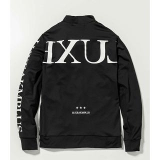 エイケイエム(AKM)の【LUXEAKMPLUS】 ビッグバックロゴ ストレッチ モックネック長袖シャツ(Tシャツ/カットソー(七分/長袖))