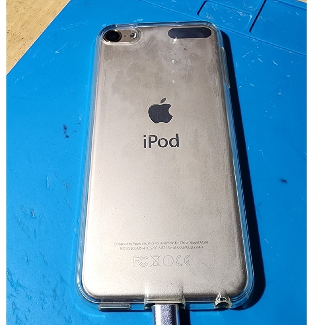 iPod touch(アイポッドタッチ)のiPod touch 6th(バッテリー交換済み) スマホ/家電/カメラのオーディオ機器(ポータブルプレーヤー)の商品写真