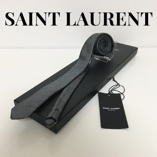 サンローラン(Saint Laurent)のSAINT LAURENT ネクタイ シルバー 箱付き サンローラン(ネクタイ)