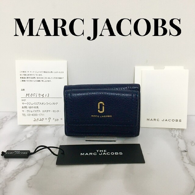 MARC JACOBS(マークジェイコブス)のchan様専用【美品】MARK JACOBS 短財布 ネイビー ケアカード付き レディースのファッション小物(財布)の商品写真