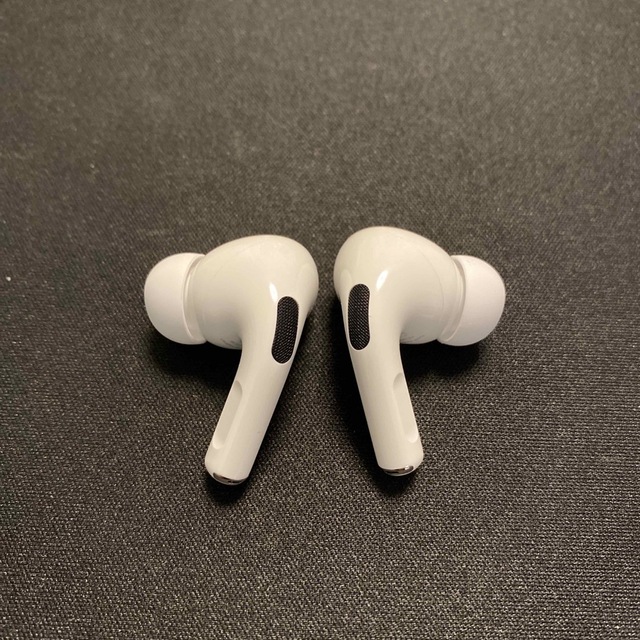 正規品 Apple AirPods Pro  第一世代 ケース+両耳