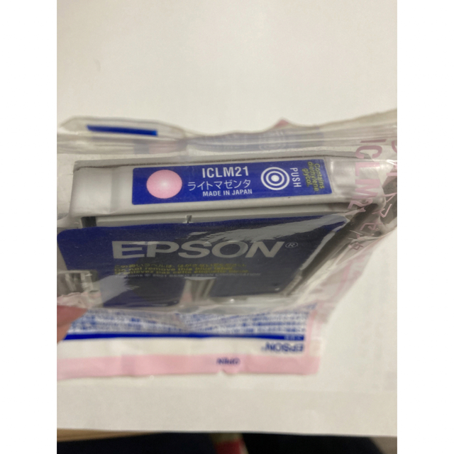 EPSON(エプソン)のエプソン純正インク ライトマゼンタICLM21 スマホ/家電/カメラのPC/タブレット(PC周辺機器)の商品写真