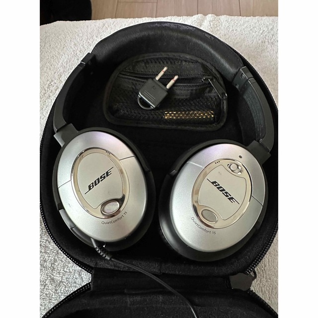 Bose noise canceling headphones QC15ヘッドフォン/イヤフォン