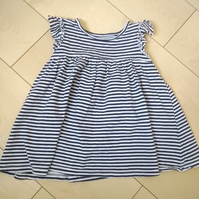 UNIQLO(ユニクロ)のベビー　ワンピース　女の子　夏 キッズ/ベビー/マタニティのベビー服(~85cm)(ワンピース)の商品写真