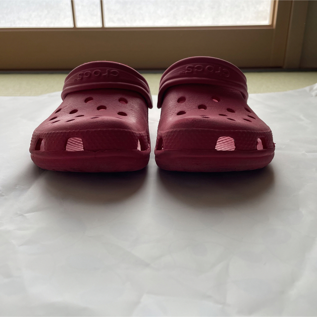 crocs(クロックス)のクロックス　子供用　クロックス　10-11  17.5センチ キッズ/ベビー/マタニティのキッズ靴/シューズ(15cm~)(サンダル)の商品写真