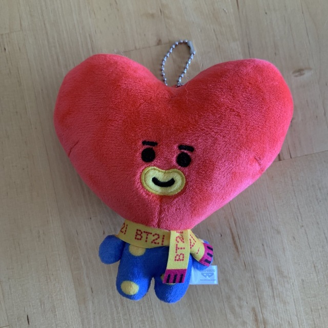 bt21 TATA  ナムコ限定品 エンタメ/ホビーのおもちゃ/ぬいぐるみ(キャラクターグッズ)の商品写真