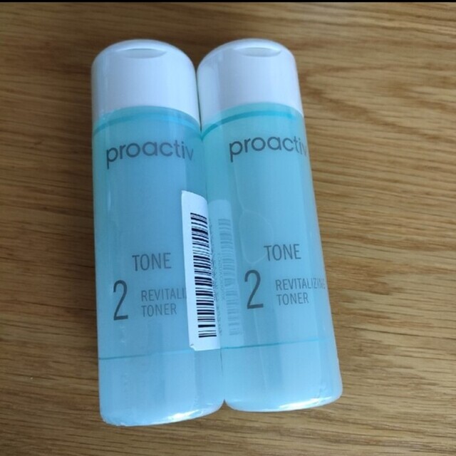 proactiv(プロアクティブ)のプロアクティブ　化粧水　×2 コスメ/美容のスキンケア/基礎化粧品(化粧水/ローション)の商品写真