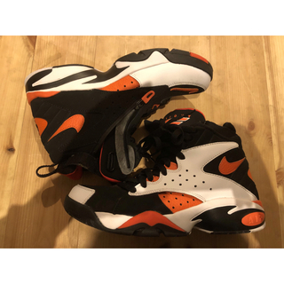 ナイキ(NIKE)のNIKE AIR MAESTRO II LTD RUSH ORANGE(スニーカー)