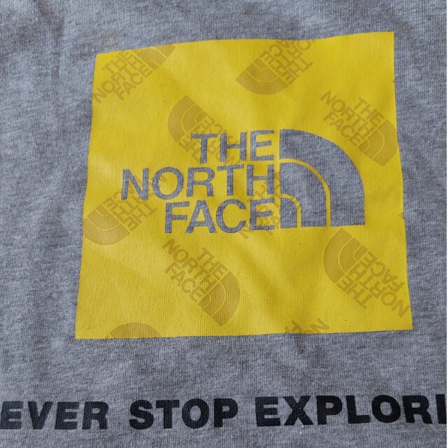 THE NORTH FACE(ザノースフェイス)のノースフェイス 半袖Tシャツ グレー 150 キッズ/ベビー/マタニティのキッズ服男の子用(90cm~)(Tシャツ/カットソー)の商品写真