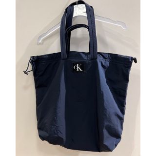 カルバンクライン(Calvin Klein)の【新品】Calvin Klein USA トートバッグ(大)ネイビー(トートバッグ)