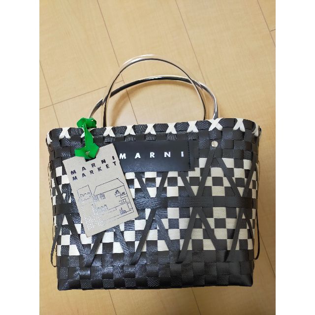 Marni(マルニ)のマルニマーケット　ピクニックバッグ レディースのバッグ(かごバッグ/ストローバッグ)の商品写真