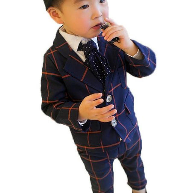 90-120 キッズ フォーマルスーツ 2点セット キッズ/ベビー/マタニティのキッズ服男の子用(90cm~)(ドレス/フォーマル)の商品写真