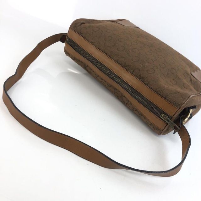 CELINE セリーヌ Cロゴ 馬車ロゴ ショルダーバッグ ブラウン レディース