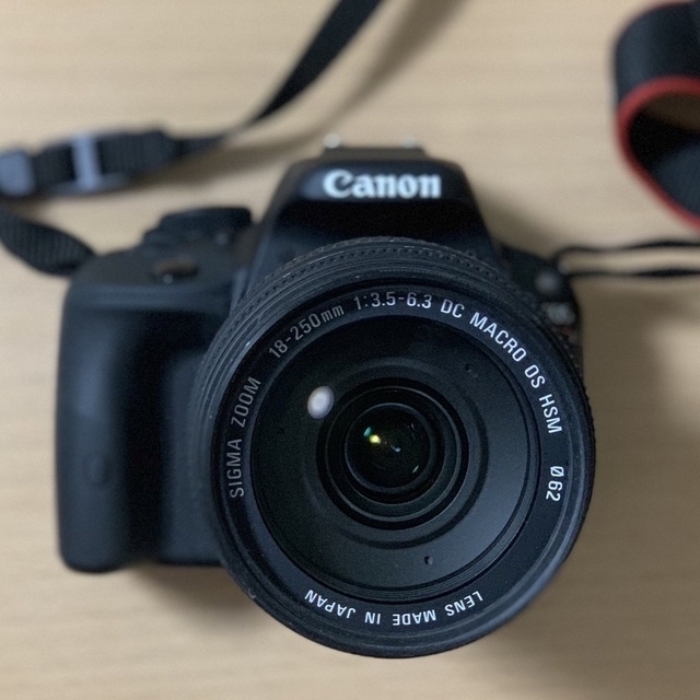 Canon(キヤノン)のCanon EOS Kiss X7 SIGMA18-250mmレンズセット スマホ/家電/カメラのカメラ(デジタル一眼)の商品写真