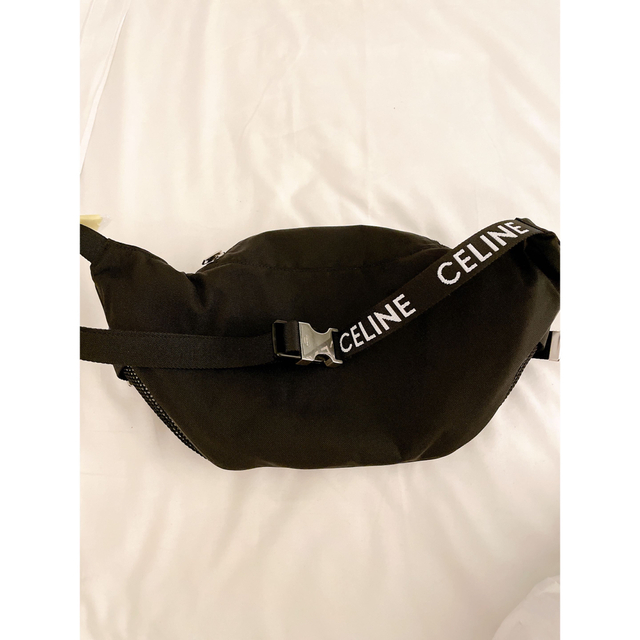 CELINE - 新品 セリーヌ ボディバッグ ユニセックス CELINEの CELINE - 新品 セリーヌ ボディバッグ ユニセックス CELINEの