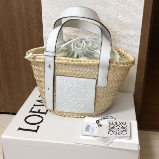 LOEWE - ロエベ バスケット バック スモール ホワイト S かごバッグの