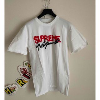 シュプリーム(Supreme)のsupreme yohji yamamoto ヨージ・ヤマモト logo Tee(Tシャツ/カットソー(半袖/袖なし))