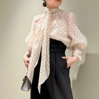 期間限定キャンペーン LILY BROWN 2023SS オーガンザボリュームフレア