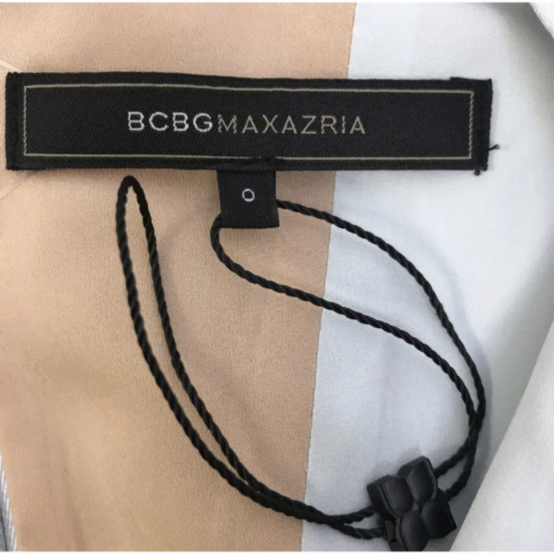 BCBGMAXAZRIA(ビーシービージーマックスアズリア)の【新品未使用】BCBGMAXAZRIA  カクテルドレス★ライトブルー★サイズ0 レディースのフォーマル/ドレス(ミニドレス)の商品写真