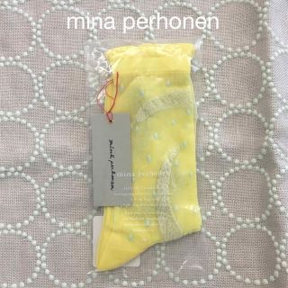 ミナペルホネン(mina perhonen)の完売☆ミナペルホネン ソックス 靴下 feather dance イエロー (ソックス)