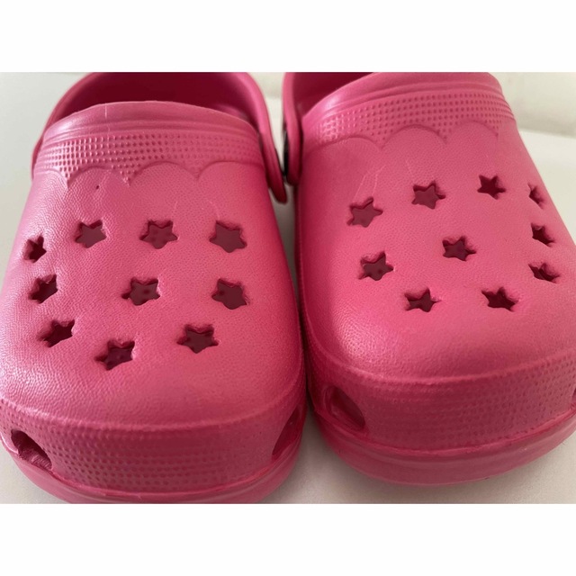 【サイズ合わせのみ】ベビーキッズ　クロックス　ピンク　15cm キッズ/ベビー/マタニティのキッズ靴/シューズ(15cm~)(サンダル)の商品写真