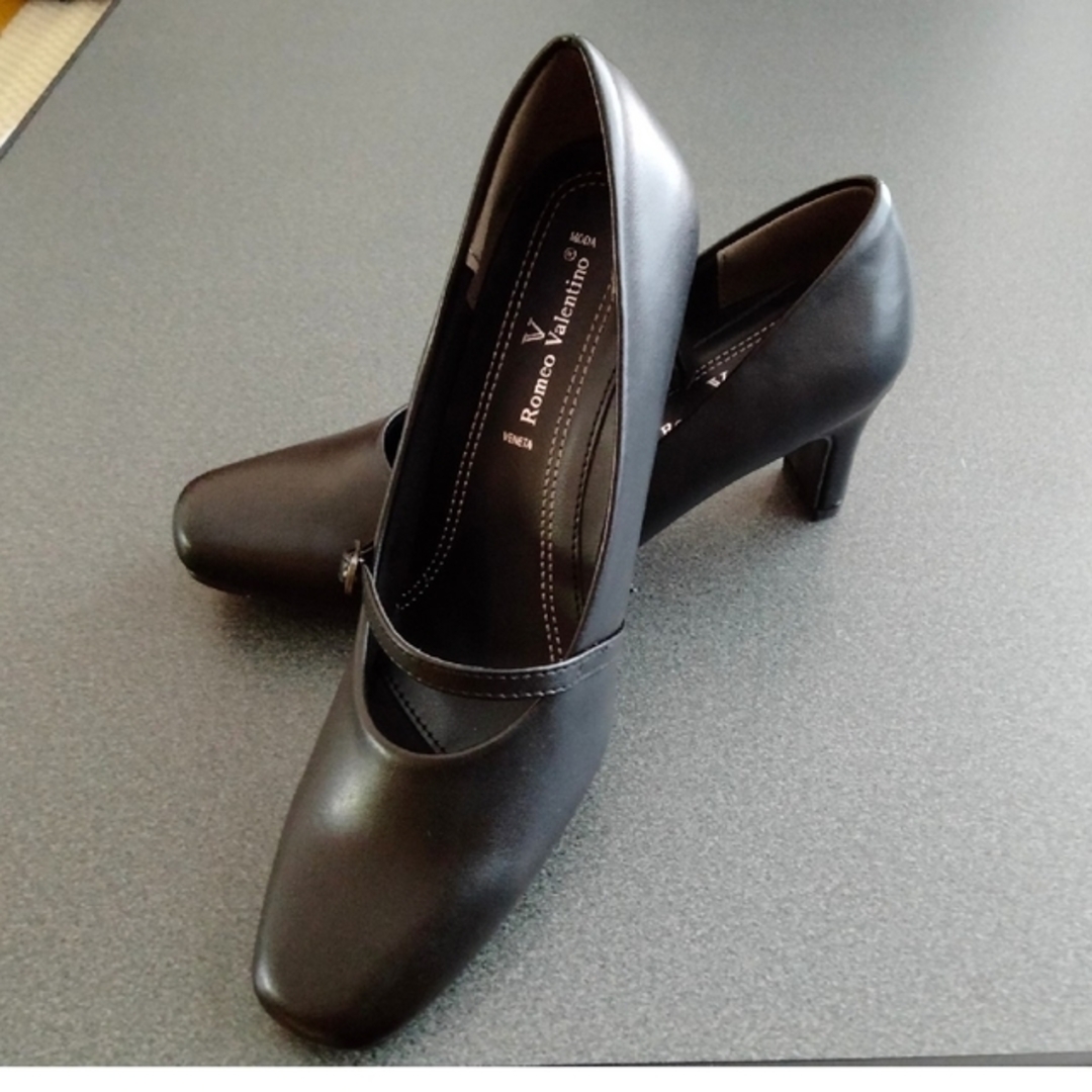 新品  ロメオ ヴァレンティノ  パンプス レディースの靴/シューズ(ハイヒール/パンプス)の商品写真