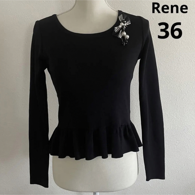 Rene ルネ リボンブローチ付き ブラック ペプラムニット 36レディース