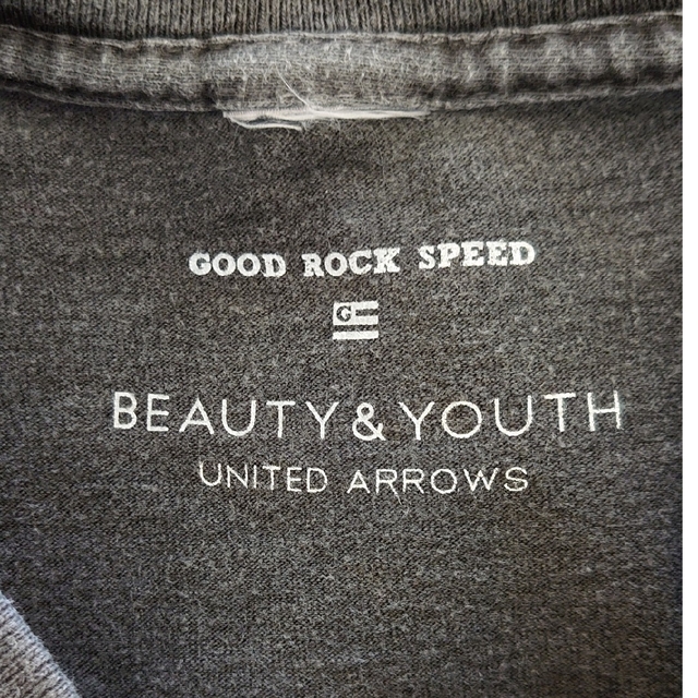 BEAUTY&YOUTH UNITED ARROWS(ビューティアンドユースユナイテッドアローズ)のGOOD ROCK SPEED 別注 PULP FICTION Tシャツ レディースのトップス(Tシャツ(半袖/袖なし))の商品写真