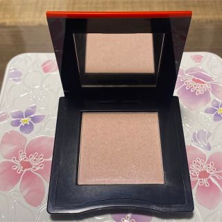 シセイドウ(SHISEIDO (資生堂))の資生堂　インナーグロウ チークパウダー   メデューサピンク(フェイスカラー)