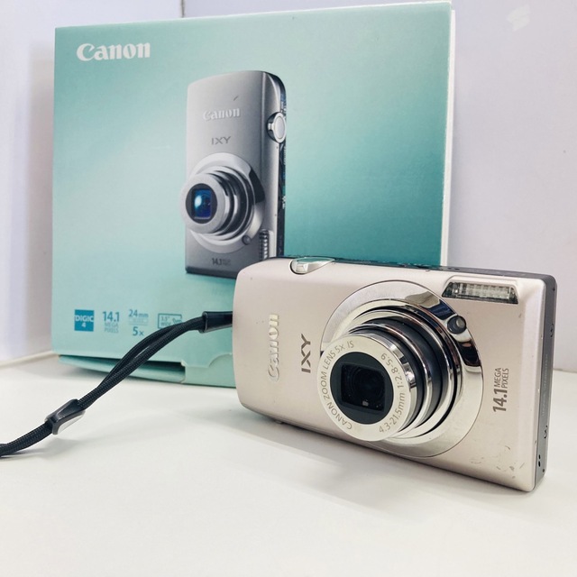 コンパクトデジタルカメラキヤノン Canon IXY10s デジタルカメラ 1410万画素