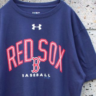 アンダーアーマー(UNDER ARMOUR)のMLB BOS.レッドソックス × アンダーアーマー 公式もの 古着 Tシャツ(Tシャツ/カットソー(半袖/袖なし))