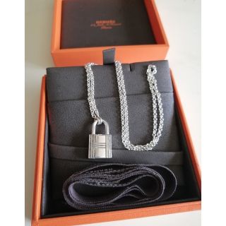 エルメス(Hermes)のエルメス Hermes ネックレス カデナ ペンダント パドロック シルバー(ネックレス)