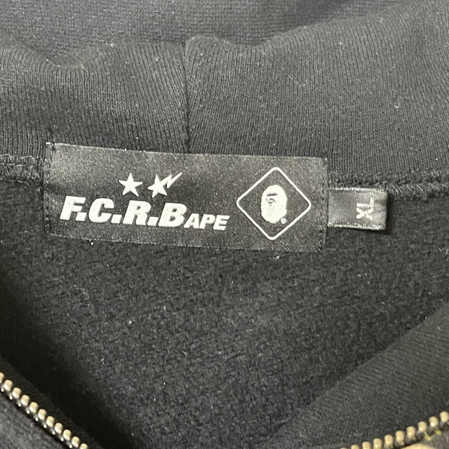 A BATHING APE - 【XL】bape FCRB shark fullzip hoodieの通販 by まさ ...