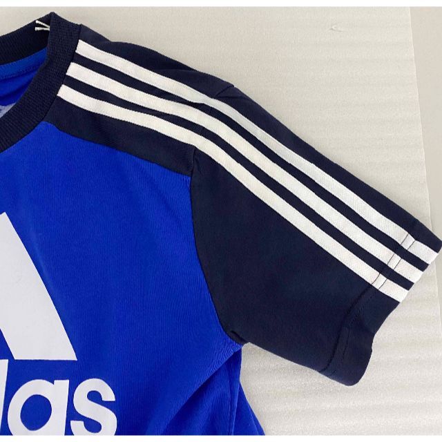 adidas(アディダス)の新品 150 ★ adidas アディダス ジュニア 半袖 Tシャツ ブルー キッズ/ベビー/マタニティのキッズ服男の子用(90cm~)(Tシャツ/カットソー)の商品写真