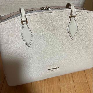 最終値下げ katespade A4対応 トートバッグ PXR00050 960