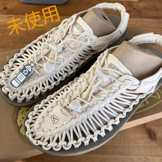 キーン(KEEN)の【品薄】keen UNEEK  whitecap/cornstalk 24.5(サンダル)