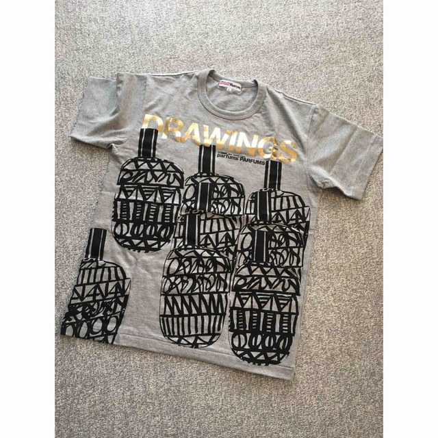 COMME des GARCONS(コムデギャルソン)の限定品コムデギャルソン パヒュームパルファムTシャツ メンズのトップス(Tシャツ/カットソー(半袖/袖なし))の商品写真